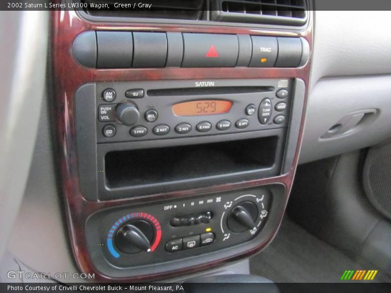 Green / Gray 2002 Saturn L Series LW300 Wagon