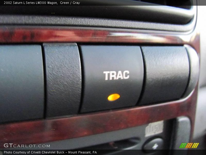 Green / Gray 2002 Saturn L Series LW300 Wagon