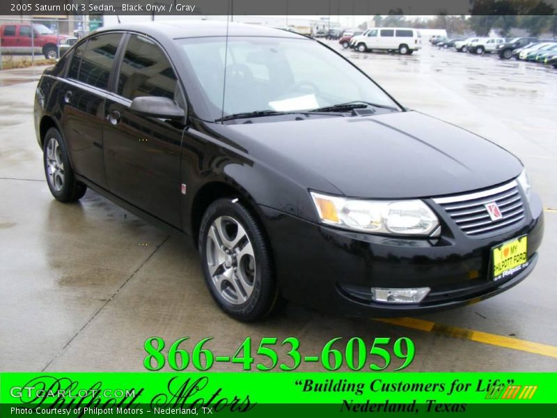 Black Onyx / Gray 2005 Saturn ION 3 Sedan