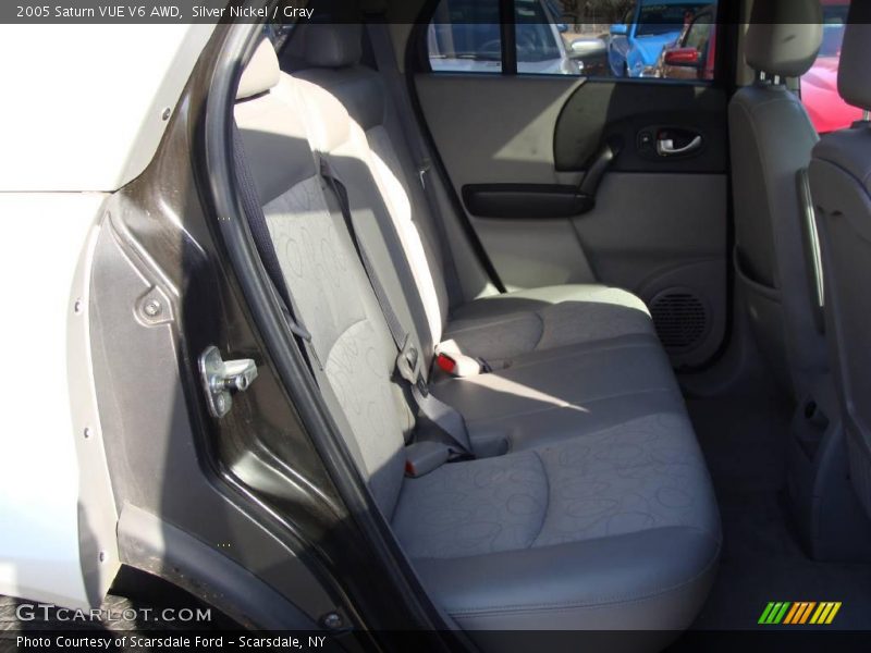 Silver Nickel / Gray 2005 Saturn VUE V6 AWD