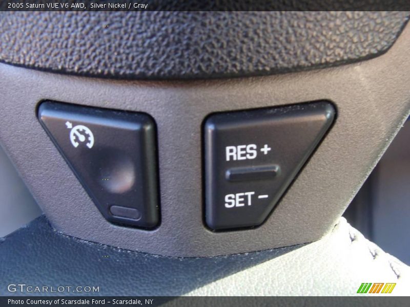 Silver Nickel / Gray 2005 Saturn VUE V6 AWD