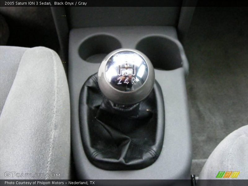 Black Onyx / Gray 2005 Saturn ION 3 Sedan