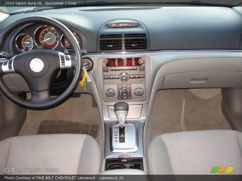 Quicksilver / Gray 2009 Saturn Aura XE