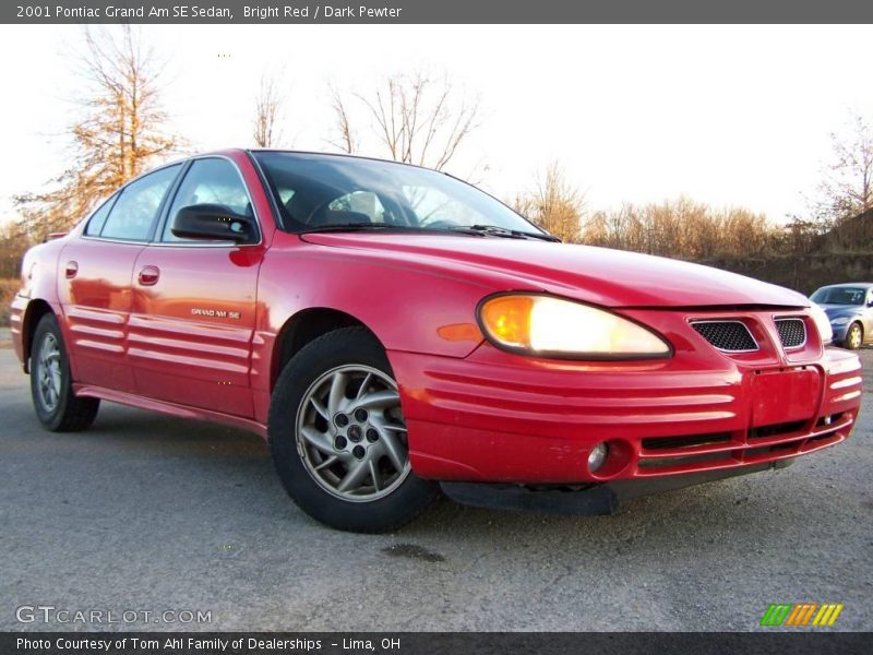 Bright Red / Dark Pewter 2001 Pontiac Grand Am SE Sedan