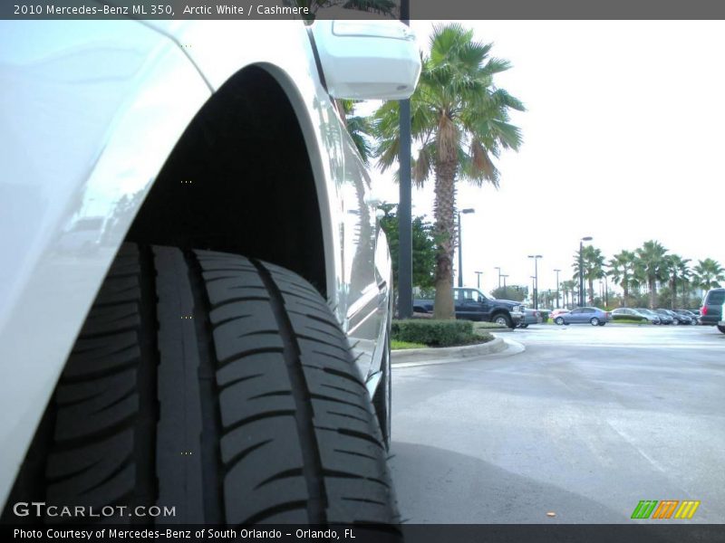 Arctic White / Cashmere 2010 Mercedes-Benz ML 350