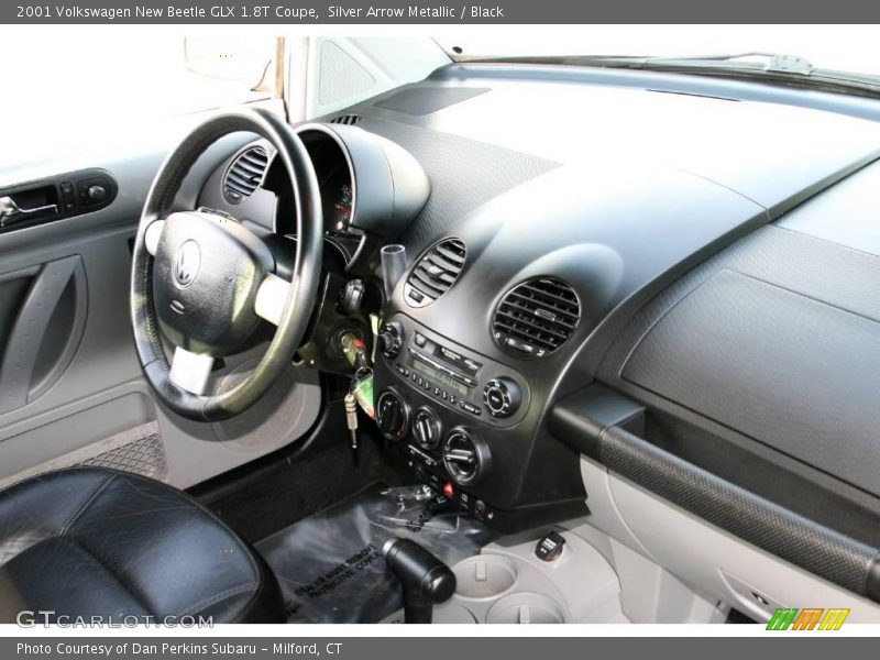 Silver Arrow Metallic / Black 2001 Volkswagen New Beetle GLX 1.8T Coupe