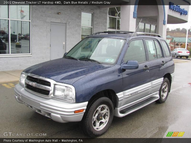 Dark Blue Metallic / Medium Gray 2001 Chevrolet Tracker LT Hardtop 4WD