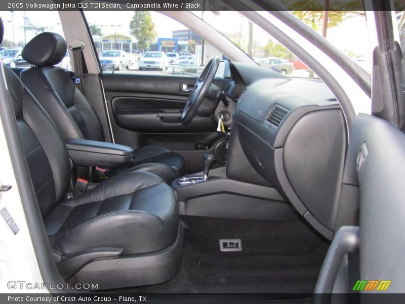 Campanella White / Black 2005 Volkswagen Jetta GLS TDI Sedan