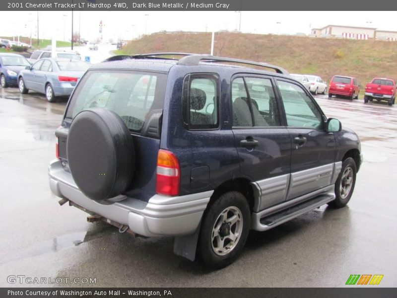 Dark Blue Metallic / Medium Gray 2001 Chevrolet Tracker LT Hardtop 4WD