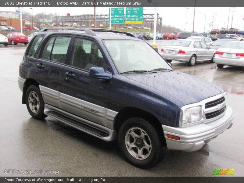 Dark Blue Metallic / Medium Gray 2001 Chevrolet Tracker LT Hardtop 4WD