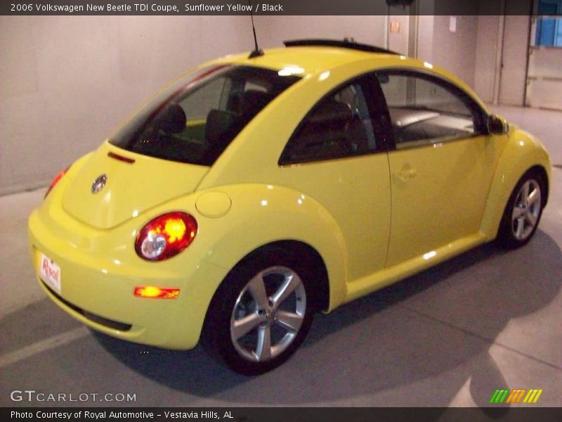 Sunflower Yellow / Black 2006 Volkswagen New Beetle TDI Coupe