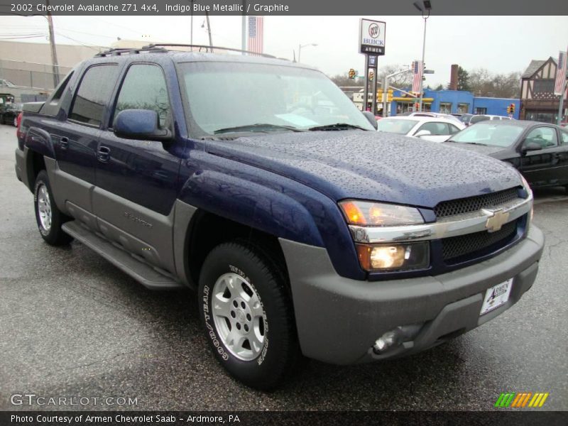 Indigo Blue Metallic / Graphite 2002 Chevrolet Avalanche Z71 4x4