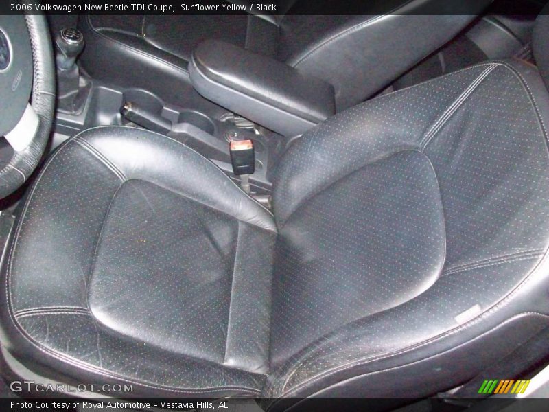 Sunflower Yellow / Black 2006 Volkswagen New Beetle TDI Coupe