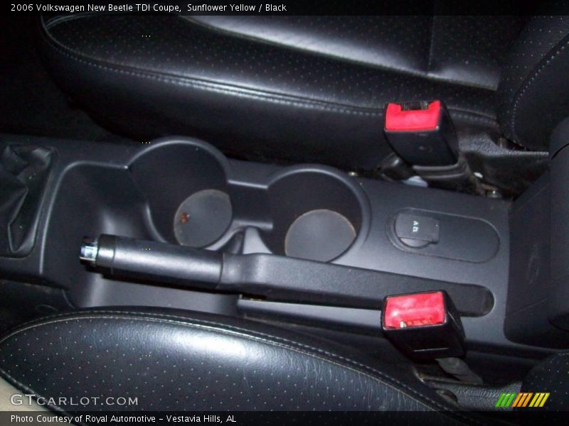 Sunflower Yellow / Black 2006 Volkswagen New Beetle TDI Coupe