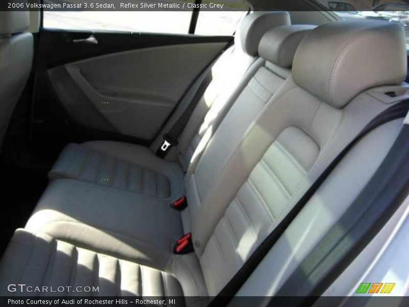 Reflex Silver Metallic / Classic Grey 2006 Volkswagen Passat 3.6 Sedan