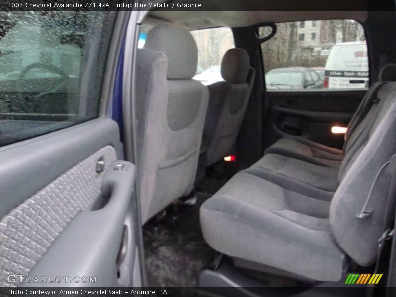 Indigo Blue Metallic / Graphite 2002 Chevrolet Avalanche Z71 4x4