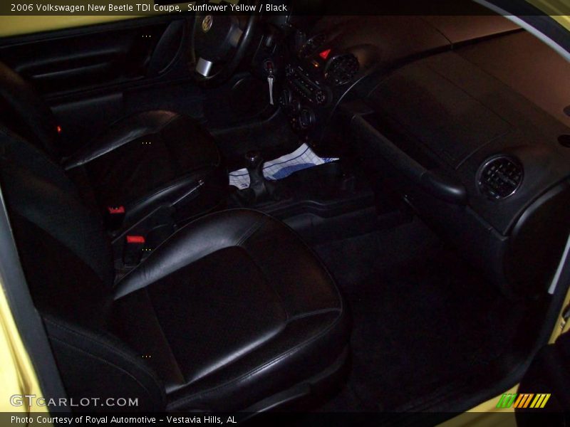 Sunflower Yellow / Black 2006 Volkswagen New Beetle TDI Coupe