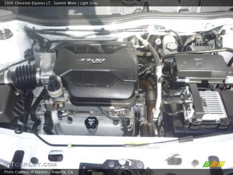 Summit White / Light Gray 2005 Chevrolet Equinox LT