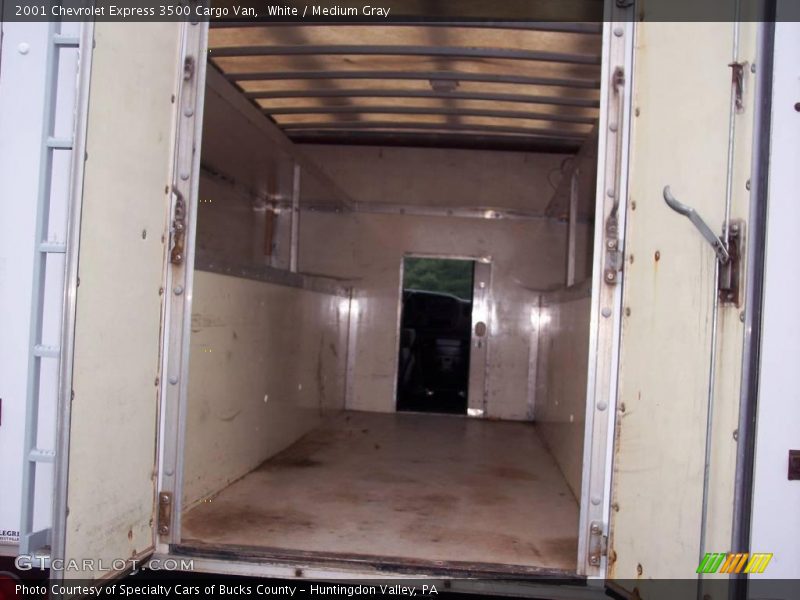 White / Medium Gray 2001 Chevrolet Express 3500 Cargo Van