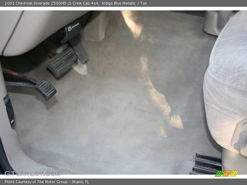 Indigo Blue Metallic / Tan 2001 Chevrolet Silverado 2500HD LS Crew Cab 4x4