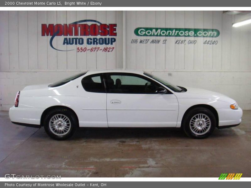 Bright White / Ebony 2000 Chevrolet Monte Carlo LS