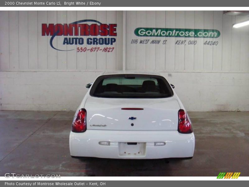 Bright White / Ebony 2000 Chevrolet Monte Carlo LS