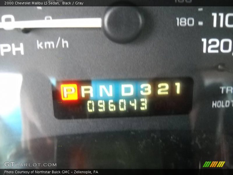 Black / Gray 2000 Chevrolet Malibu LS Sedan