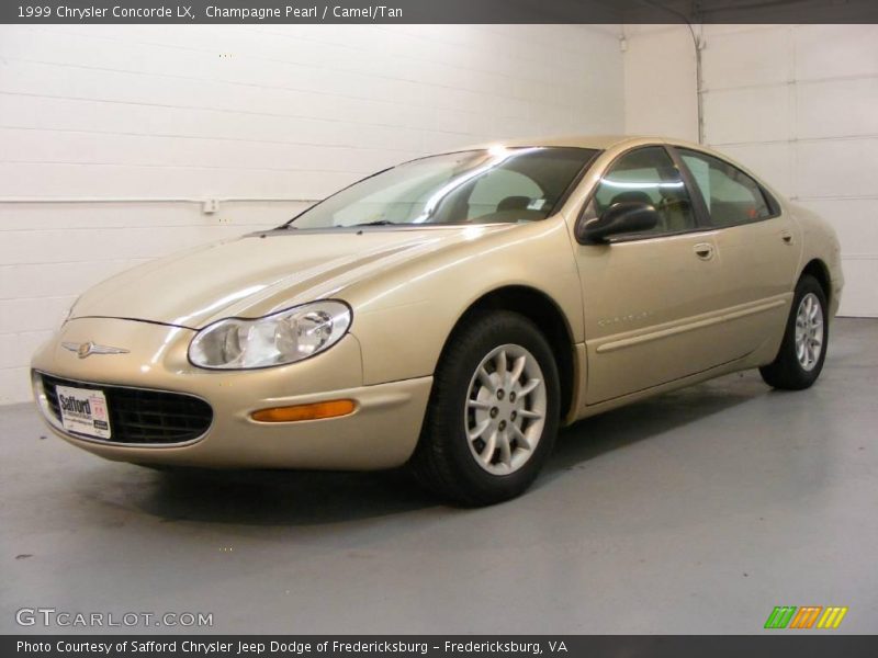 Champagne Pearl / Camel/Tan 1999 Chrysler Concorde LX