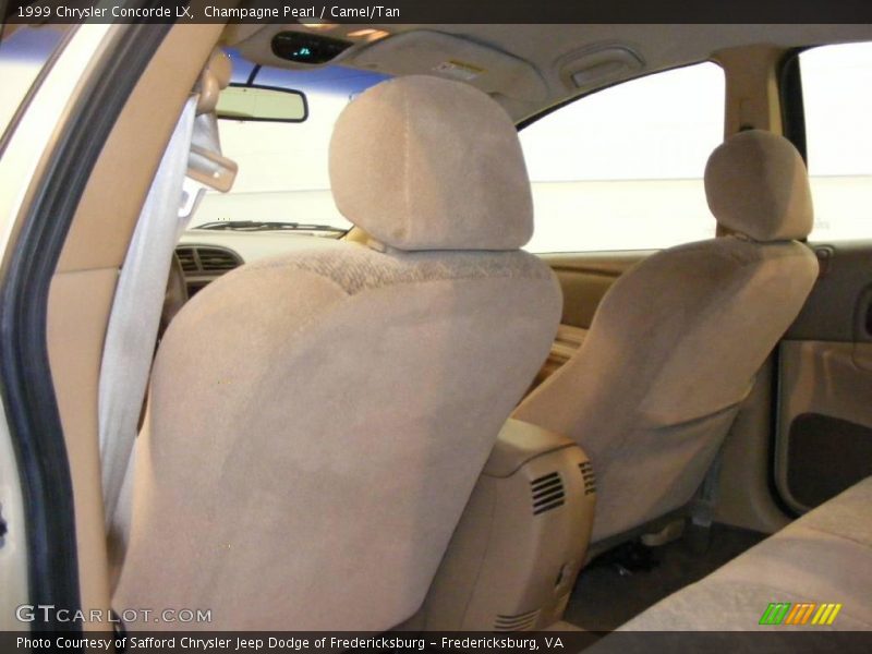 Champagne Pearl / Camel/Tan 1999 Chrysler Concorde LX