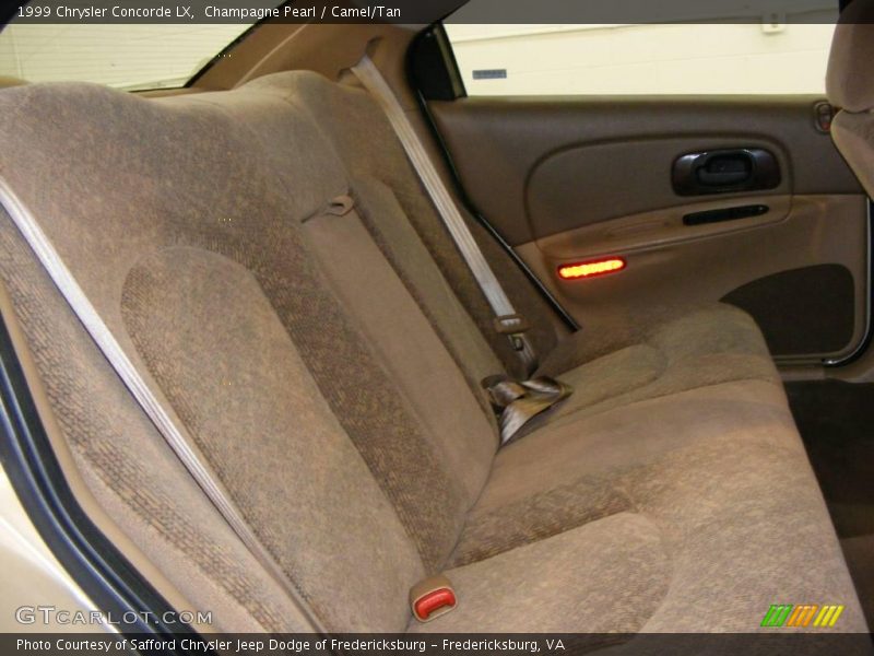 Champagne Pearl / Camel/Tan 1999 Chrysler Concorde LX