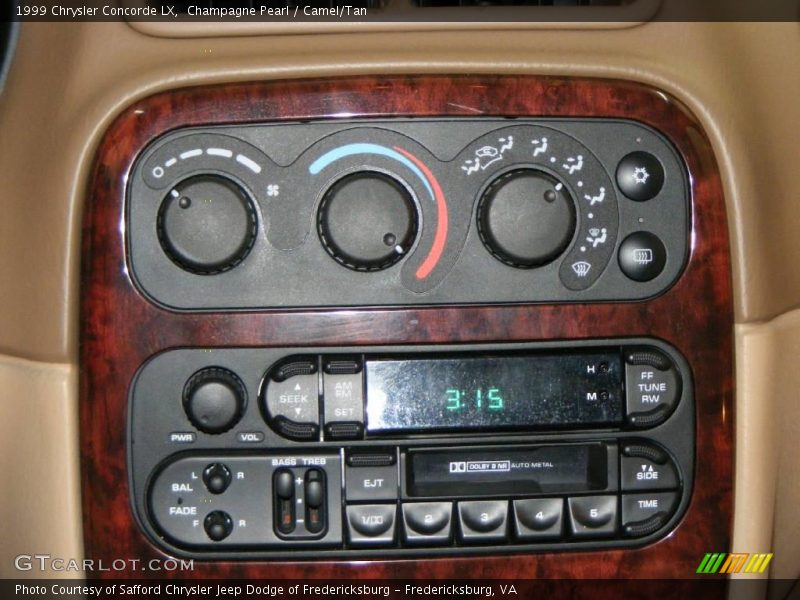 Champagne Pearl / Camel/Tan 1999 Chrysler Concorde LX