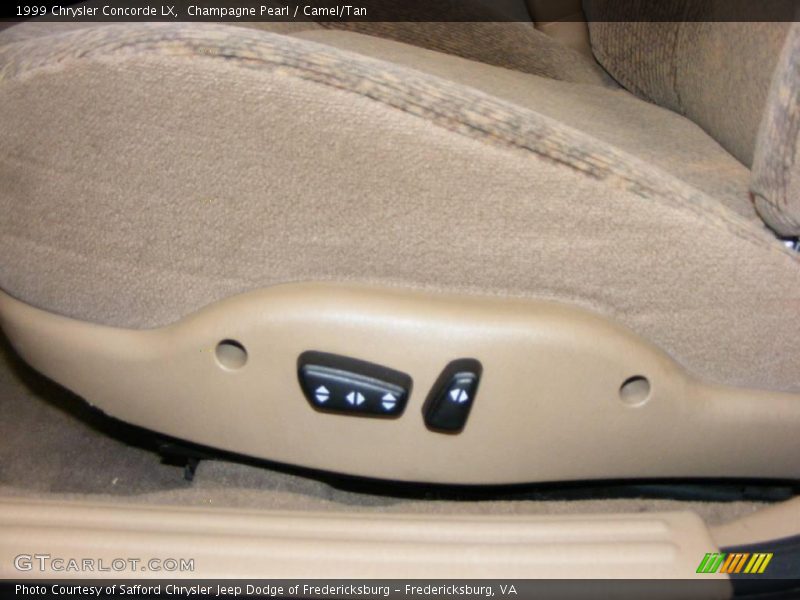 Champagne Pearl / Camel/Tan 1999 Chrysler Concorde LX
