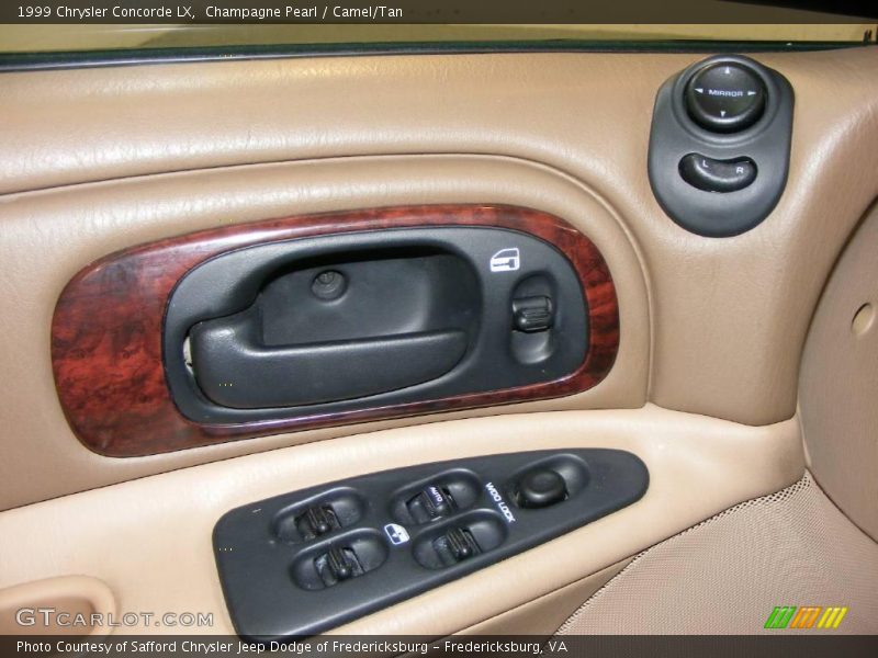Champagne Pearl / Camel/Tan 1999 Chrysler Concorde LX
