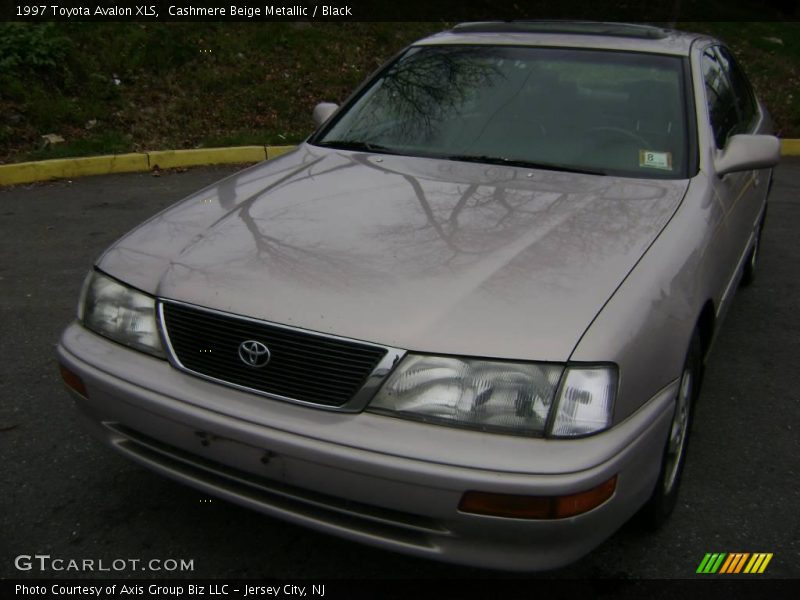 Cashmere Beige Metallic / Black 1997 Toyota Avalon XLS