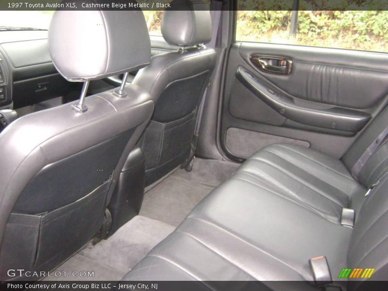 Cashmere Beige Metallic / Black 1997 Toyota Avalon XLS