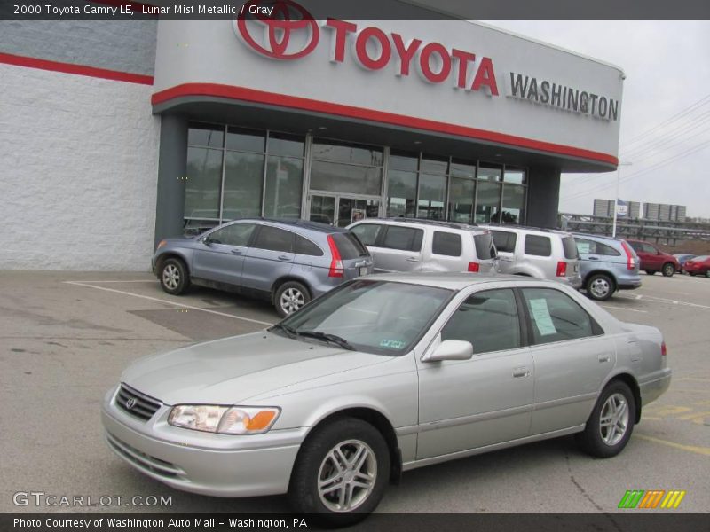 Lunar Mist Metallic / Gray 2000 Toyota Camry LE