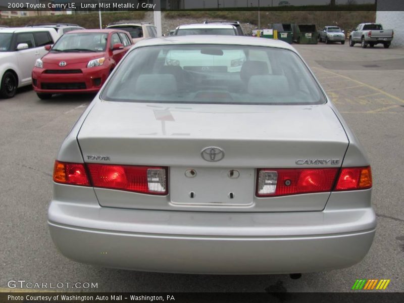Lunar Mist Metallic / Gray 2000 Toyota Camry LE