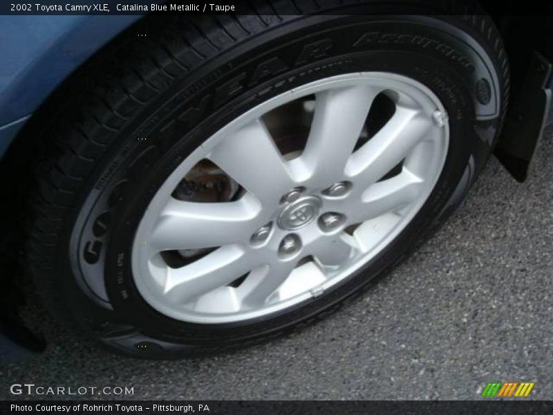 Catalina Blue Metallic / Taupe 2002 Toyota Camry XLE