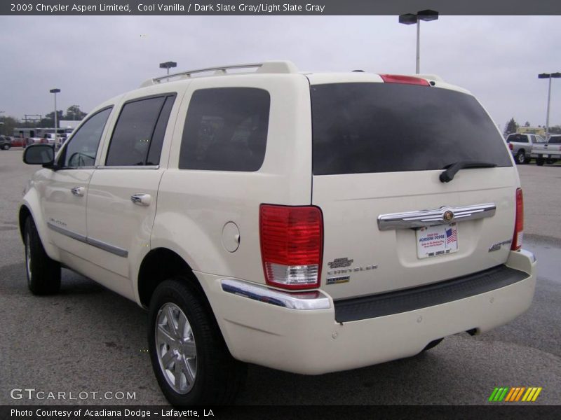 Cool Vanilla / Dark Slate Gray/Light Slate Gray 2009 Chrysler Aspen Limited