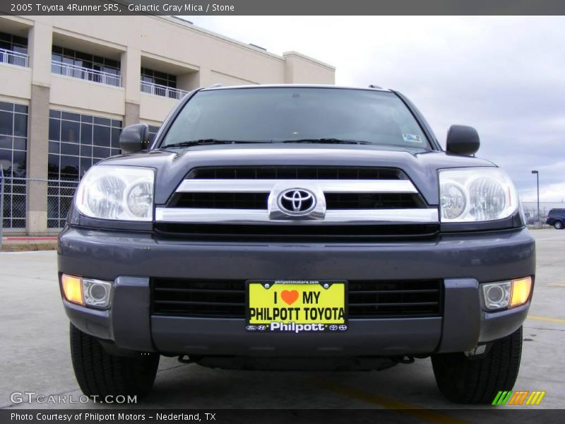 Galactic Gray Mica / Stone 2005 Toyota 4Runner SR5