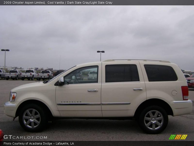 Cool Vanilla / Dark Slate Gray/Light Slate Gray 2009 Chrysler Aspen Limited
