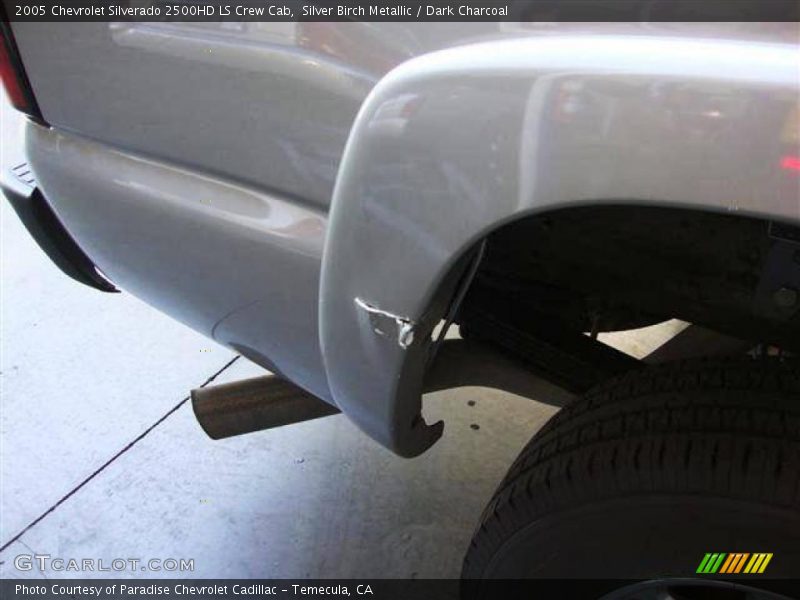 Silver Birch Metallic / Dark Charcoal 2005 Chevrolet Silverado 2500HD LS Crew Cab