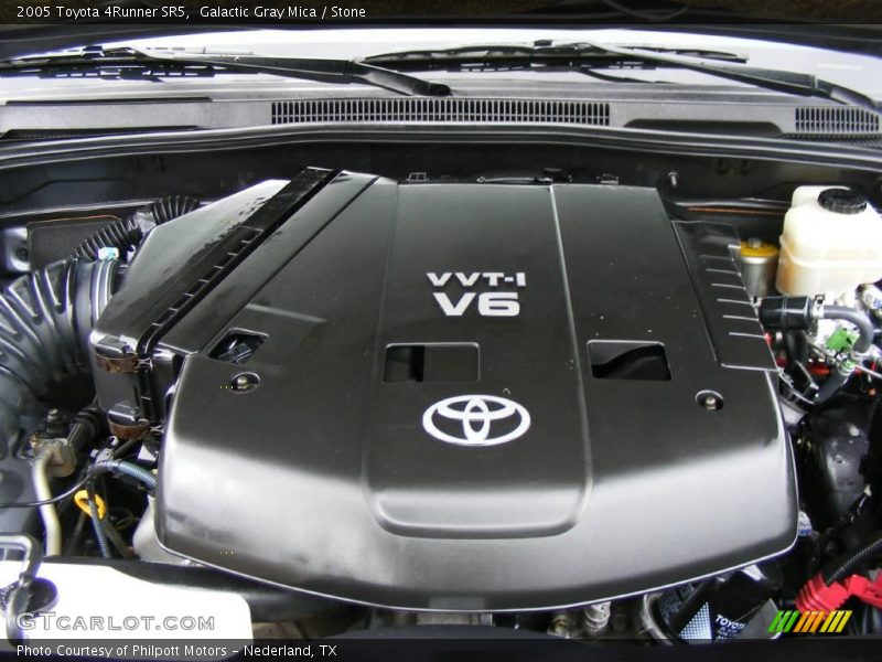 Galactic Gray Mica / Stone 2005 Toyota 4Runner SR5
