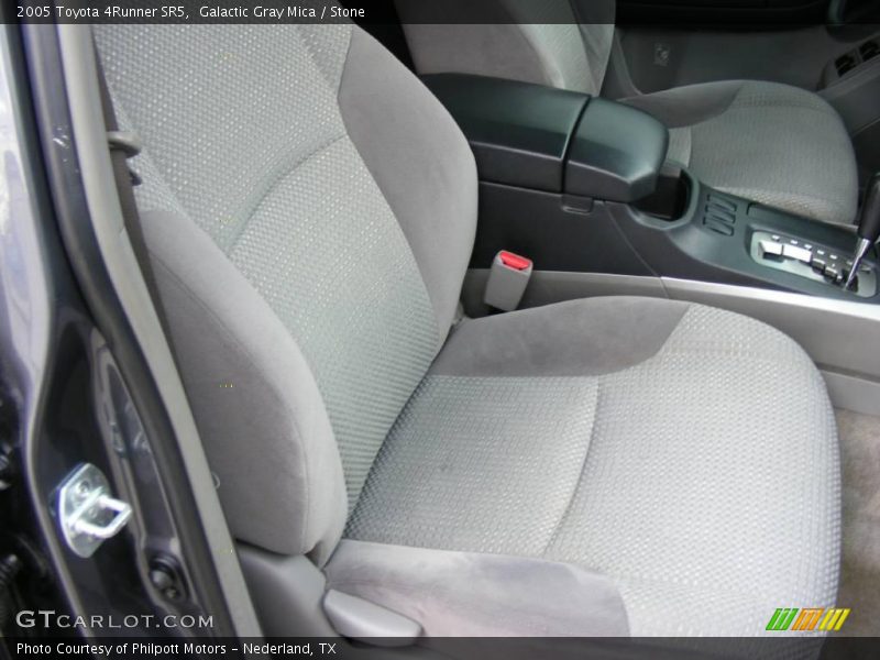 Galactic Gray Mica / Stone 2005 Toyota 4Runner SR5