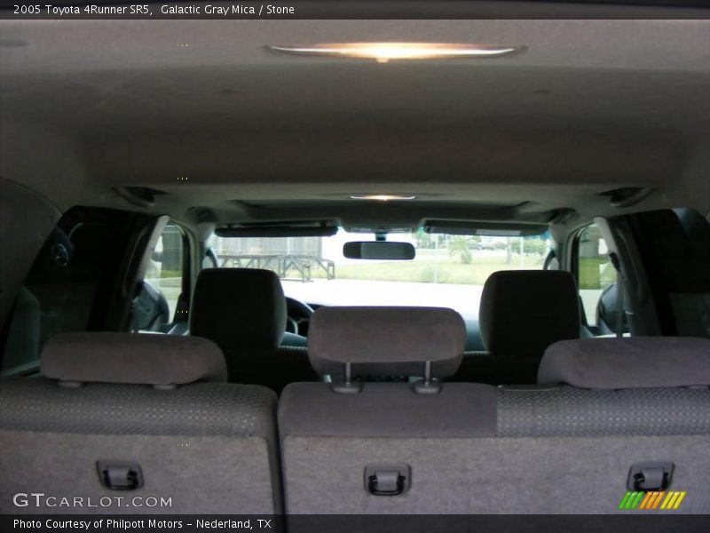 Galactic Gray Mica / Stone 2005 Toyota 4Runner SR5