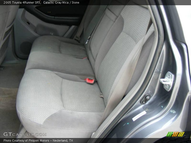 Galactic Gray Mica / Stone 2005 Toyota 4Runner SR5