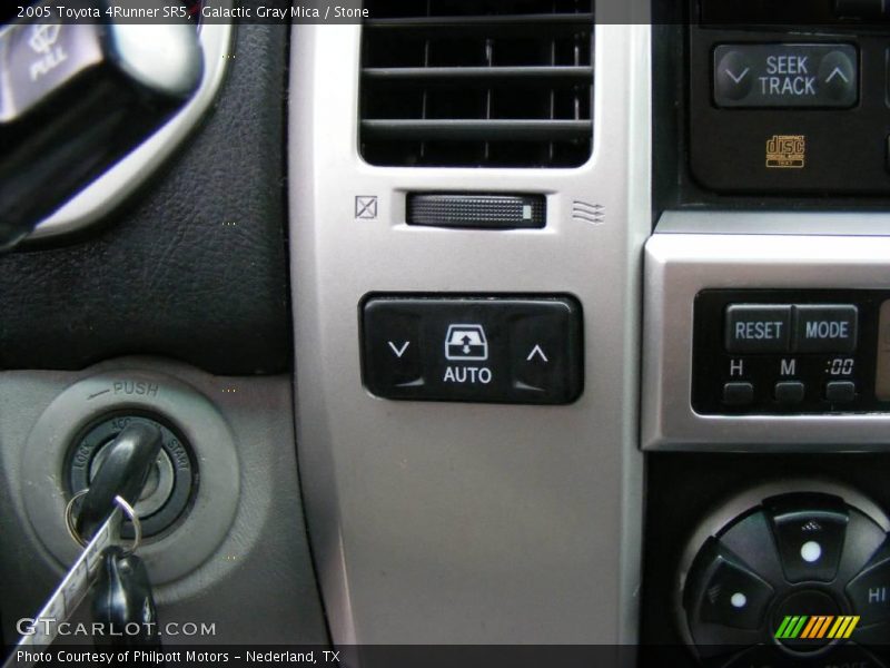 Galactic Gray Mica / Stone 2005 Toyota 4Runner SR5