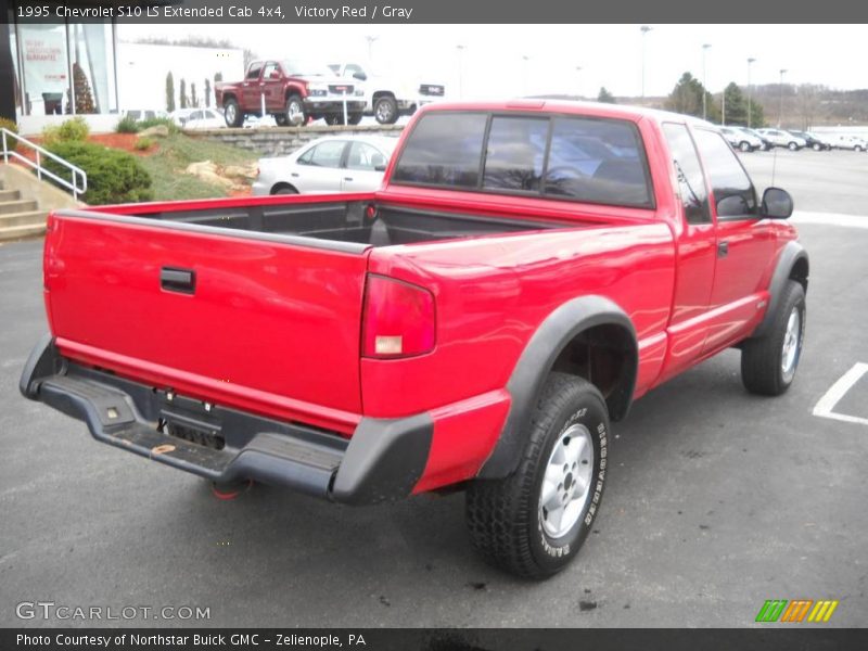Victory Red / Gray 1995 Chevrolet S10 LS Extended Cab 4x4
