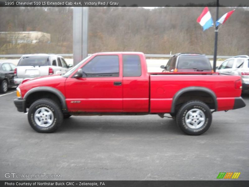 Victory Red / Gray 1995 Chevrolet S10 LS Extended Cab 4x4