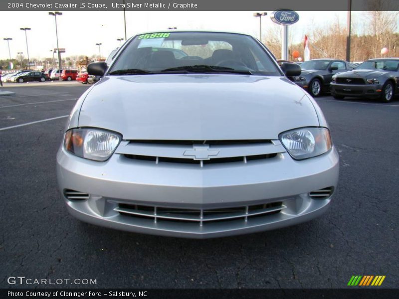 Ultra Silver Metallic / Graphite 2004 Chevrolet Cavalier LS Coupe